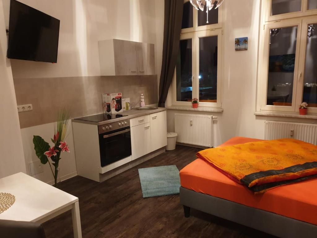 Paradise Suite room 3